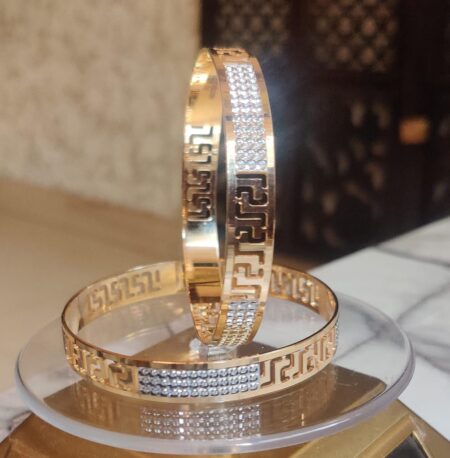 18 kt Two Tone Bangle